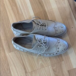 Kelsi Dagger Tan Studded Men's Oxfords